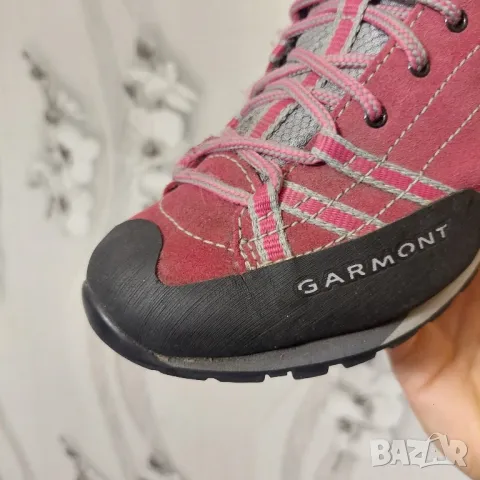 туристически обувки Garmont Sticky Boulder номер 38 , снимка 11 - Други - 36138799