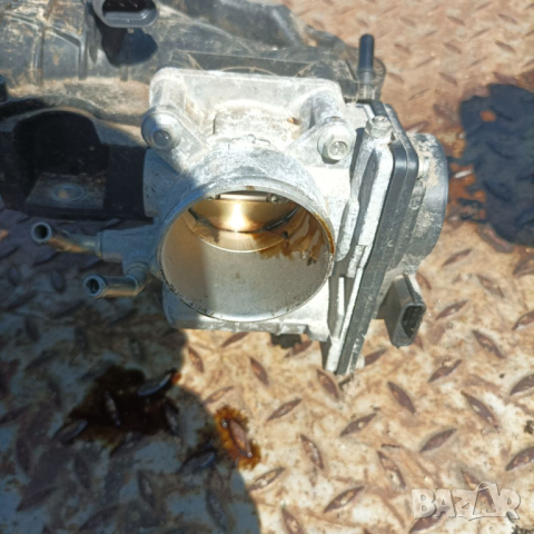 Дроселова клапа за Рено Дачия Нисан  1.6 16в Hitachi 526-01 K6902 3