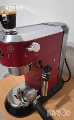 Кафемашина Делонги Delonghi Dedica ec685, снимка 6 - Кафемашини - 53035127