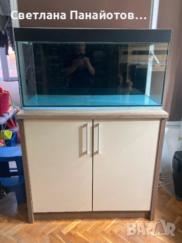 Продавам аквариум 245л (110х45х50) + шкаф и оборудване