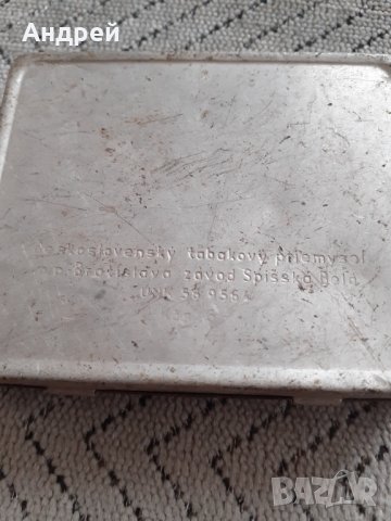 Стара кутия от цигари Vysoke Tatry, снимка 3 - Други ценни предмети - 31183882