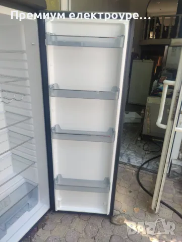 Хладилник Schaub Lorenz (клас А+) с Гаранция !, снимка 5 - Хладилници - 49874947