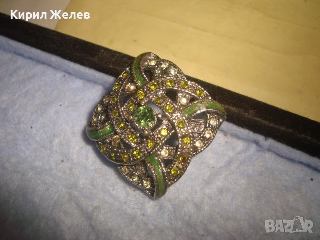 КРАСИВА РОМБОИДНА ПОСРЕБРЕНА АЖУРНА КРИСТАЛНА РЕТРО АРТ СКЪПОЦЕННА БРОШКА 14351, снимка 3 - Други - 37788770