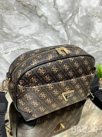 чанти GUESS-Bug💫 28 cm x 19 cm , снимка 6 - Чанти - 51386767