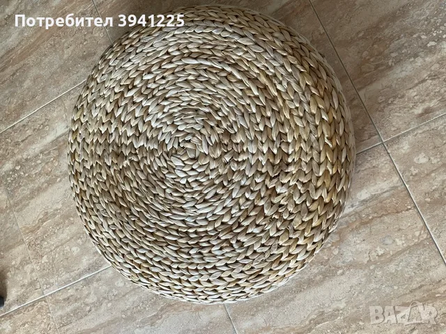 стойка за крака от ратан
