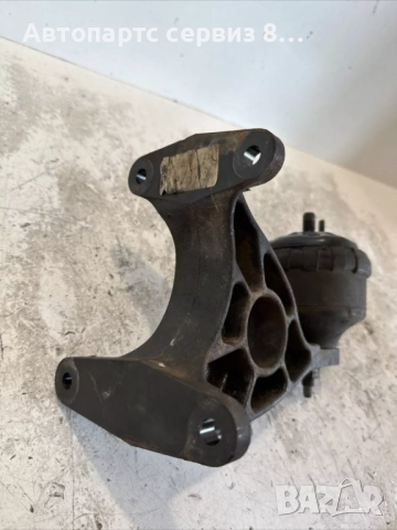 Оригинална стойка (държач) за Jeep Cherokee KJ 2008 г., 2.8 CRD, снимка 2 - Части - 52966517
