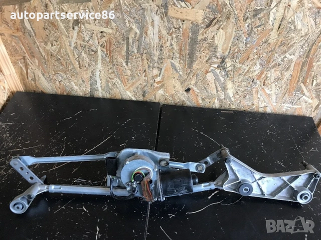 Комплект предни чистачки мотор за Mercedes ML W164 3.0 CDI (2011), снимка 2 - Части - 54165503