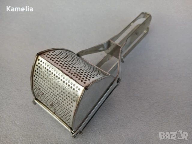 Преса за зеленчуци, снимка 2 - Аксесоари за кухня - 51220882