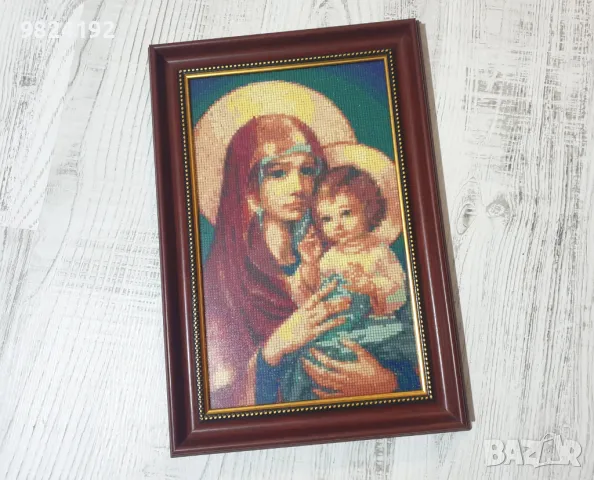 Гоблен Богородица мъниста, снимка 2 - Гоблени - 48026631