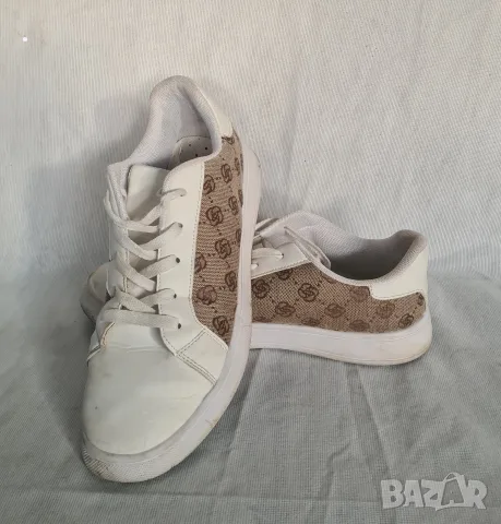 Маратонки adidas и Guess, снимка 5 - Маратонки - 56324608