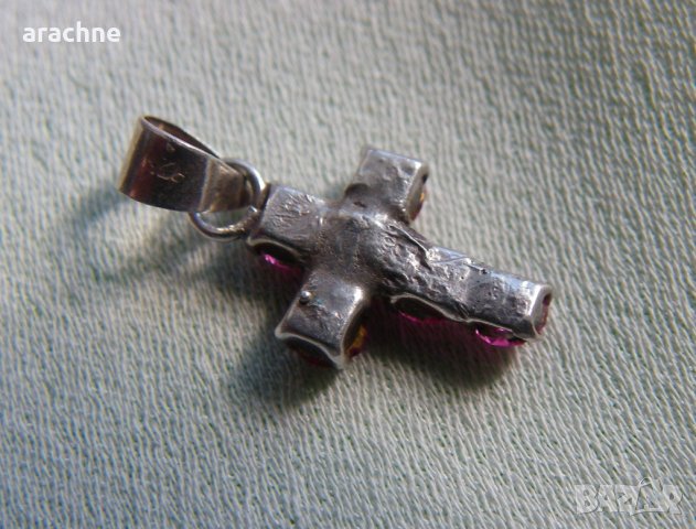 Сребърен кръст с розови сапфири, снимка 3 - Колиета, медальони, синджири - 42755387