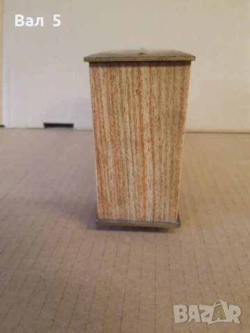 Настолен седмичен часовник МОЛНИЯ - СССР . Работи, снимка 6 - Антикварни и старинни предмети - 53913130