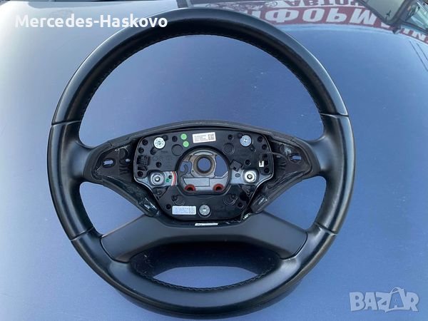 W221 (S-class) FACELIFT-черен волан БЕЗ забележки!