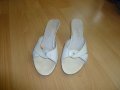 37н Бели летни чехли от естествена кожа, снимка 1 - Чехли - 40609498