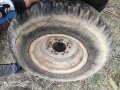 Гума с джанта за УАЗ, снимка 2
