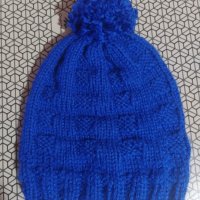 Безшевно ръчно плетена детска шапка, снимка 8 - Шапки, шалове и ръкавици - 41920823