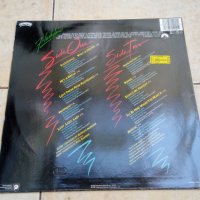 Грамофонна плоча FLASHDANCE- Original Movie Soundtrack Original 1983 LP Vinyl Record , снимка 3 - Грамофонни плочи - 32010328