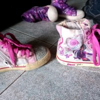 Сладурски оригинални кецки Геокс, снимка 4 - Бебешки обувки - 30651191