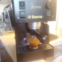 Кафе машина Саеко Арома оригинална италианска, с месингова ръкохватка с крема диск , снимка 1 - Кафемашини - 35477764