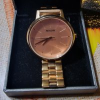 Дамски  часовник  Nixon Rose Gold, снимка 1 - Дамски - 40035678