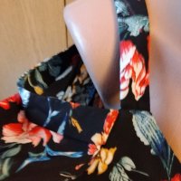 Елегантна блуза, с открито рамо, снимка 1 - Туники - 39459909