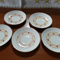 Български костен порцелан чинийки, снимка 1 - Антикварни и старинни предмети - 40552151