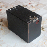 Kodak Brownie No. 2  кутия - фотоапарат, снимка 3 - Фотоапарати - 44527337