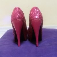 Обувки, снимка 3 - Дамски обувки на ток - 32140588