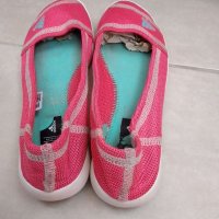 Дамски обувки Adidas номер 39, снимка 5 - Маратонки - 36780026