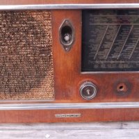 Радио-радиоприемник , снимка 2 - Антикварни и старинни предмети - 38984305