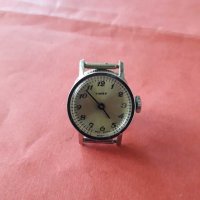 Стар дамски механичен часовник-Timex, снимка 3 - Антикварни и старинни предмети - 29719049