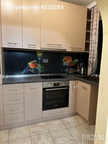 Под наем - Етаж от къща в с. Тополи, област Варна, снимка 1