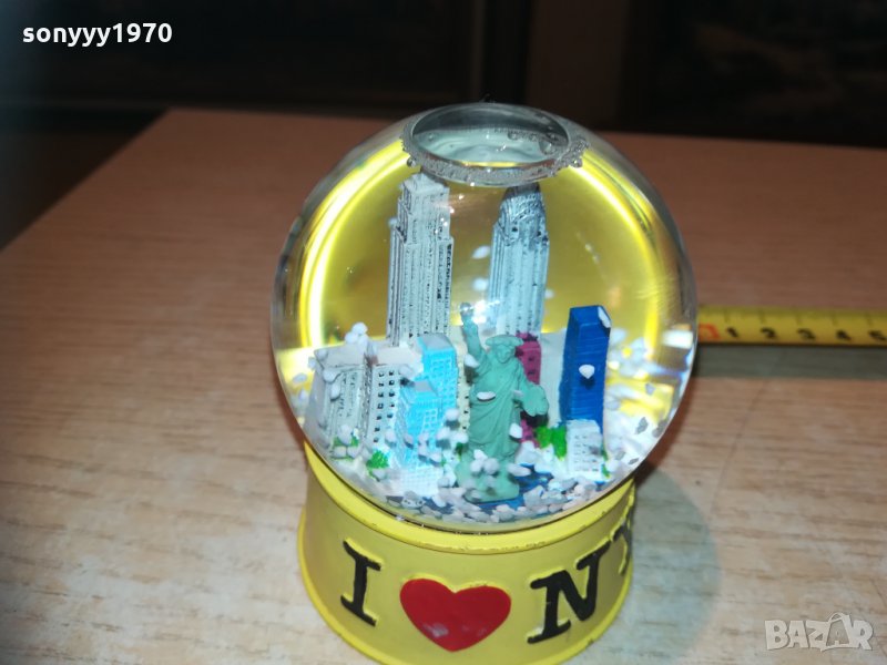 SOLD OUT-new york-преспапие внос france 1702210944, снимка 1