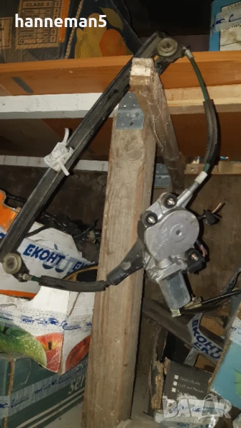 Преден десен ел.механизъм-Алфа 147, снимка 1