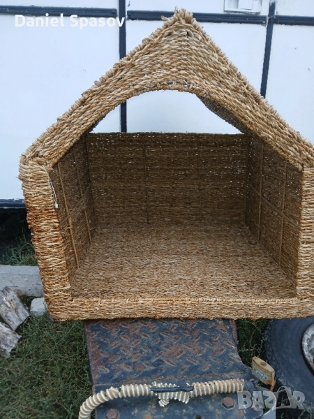 Продавам къщичка за куче, снимка 1