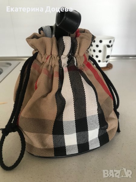 Малка чанта с кожена дръжка, снимка 1