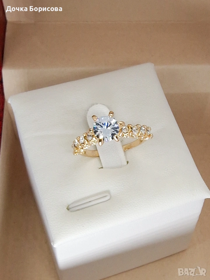 Classic Solitaire Crown Ring- дамски пръстен с камък , снимка 1