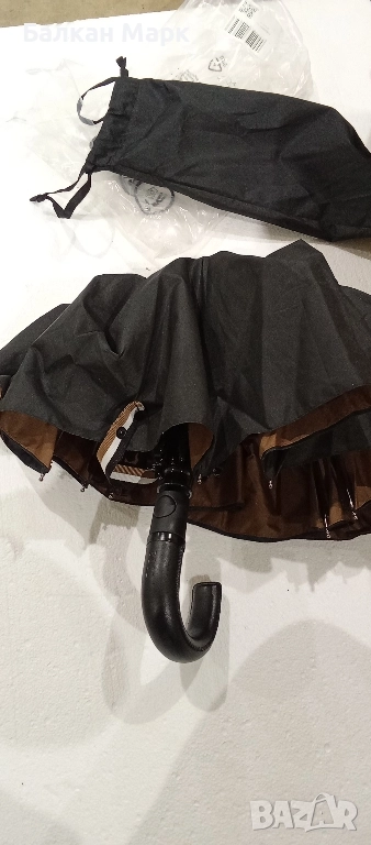 Сгъваем черен мъжки чадър Hugo Boss – ICONIC  нов продукт | Внос от Германия, снимка 1