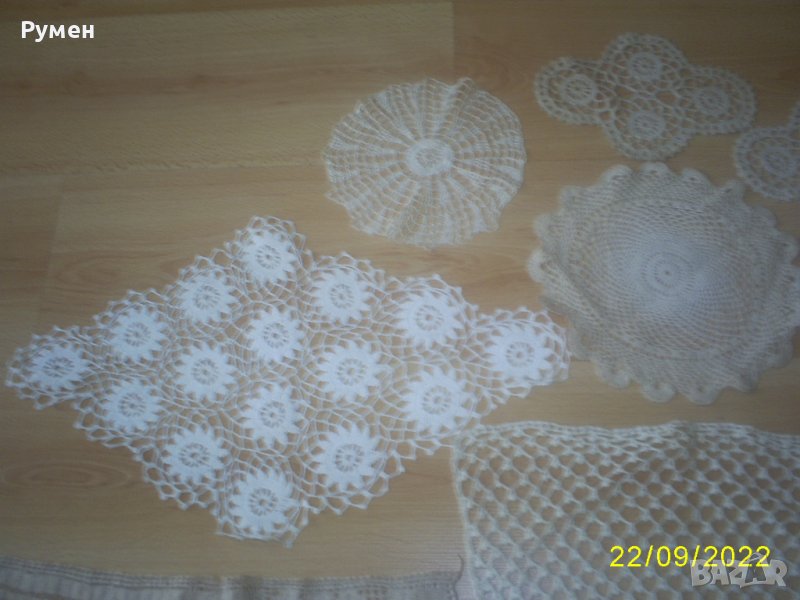 Ръчно бродирани покривки, снимка 1