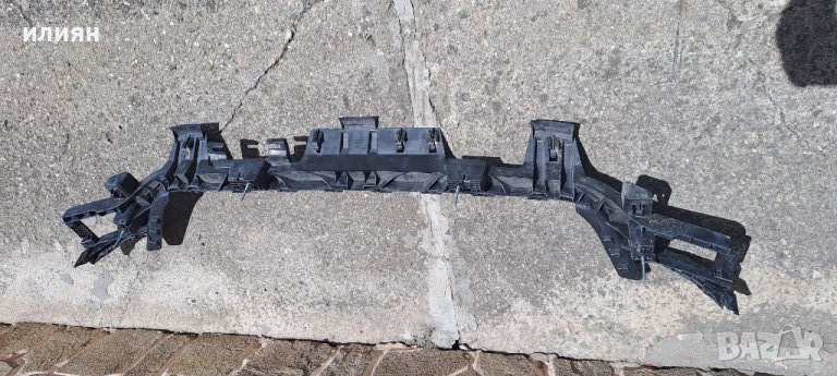 Основа за спойлер задна броня за Audi A3 S3 S-line 2015г 2016г 8v4807385b, снимка 1