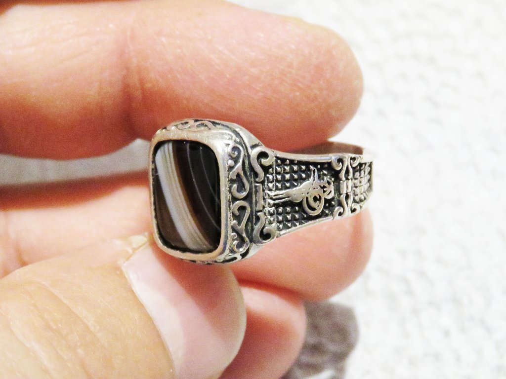 стар красив мъжки сребърен пръстен, османски пръстен с голям камък и  тугра,тура, турски пръстен в Пръстени в гр. Варна - ID29873667 — Bazar.bg