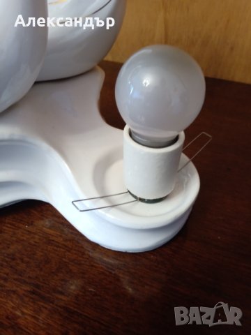 Порцеланова нощна лампа, снимка 6 - Настолни лампи - 42256556