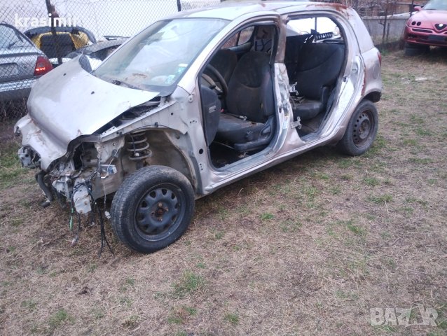 2 бр.Тойота Ярис D4D на части, снимка 11 - Автомобили и джипове - 44369090