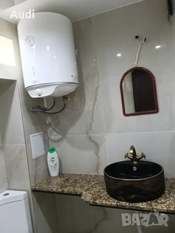 Собственик дава под наем напълно обзаведена партерна боксионера  кв. Сарафово ВСИЧКО Е ЧИСТО НОВО!, снимка 4 - Апартаменти - 55507185