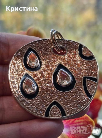 Масивен сребърен медальон, снимка 2 - Колиета, медальони, синджири - 53905985