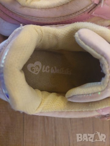 Детски розови маратонки Waikiki , снимка 3 - Детски маратонки - 38851581