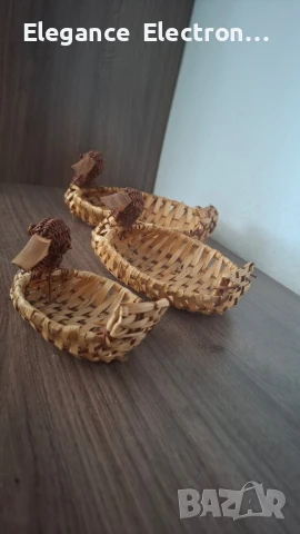 Ръчно плетени панерчета – патенца (комплект) 🐥, снимка 2 - Декорация за дома - 50972658