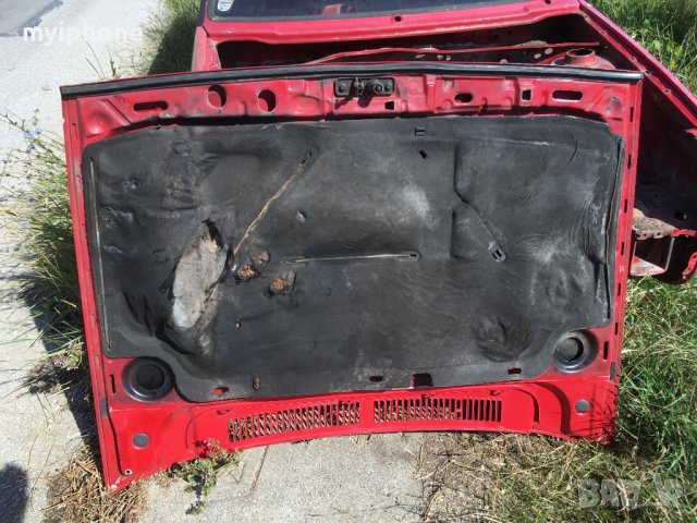 Преден капак Голф 2 МК 2, снимка 2 - Части - 37376642