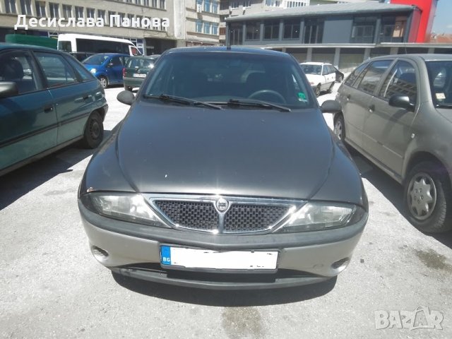 Ланчия Ипсилон 1.4 на части