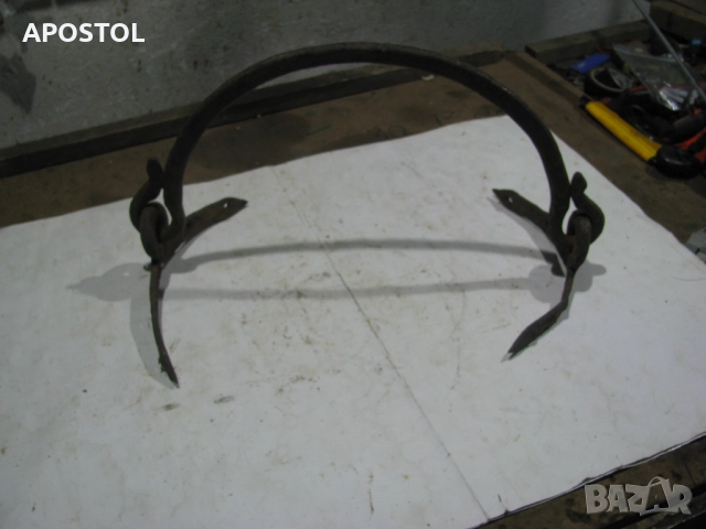 кована стара дръжка за котле